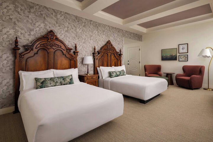 Davenport Hotel Autograph Collection
