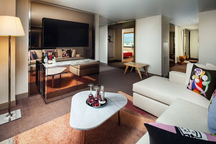 SLS Hotel a Luxury Collection Hotel, Beverly Hills