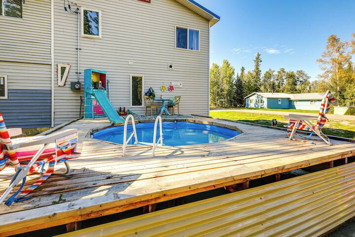 Delta Junction Retreat w / Northern Lights Cabin!