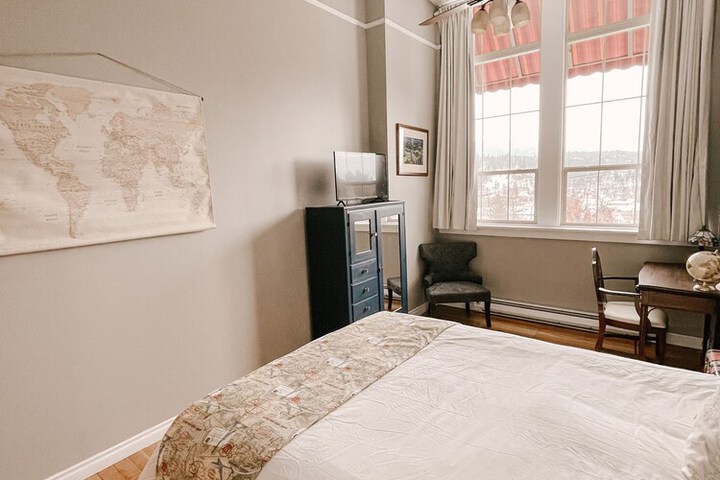Room 72 of 140