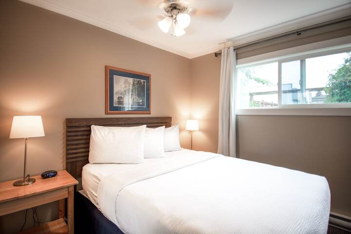 Room 18 of 24