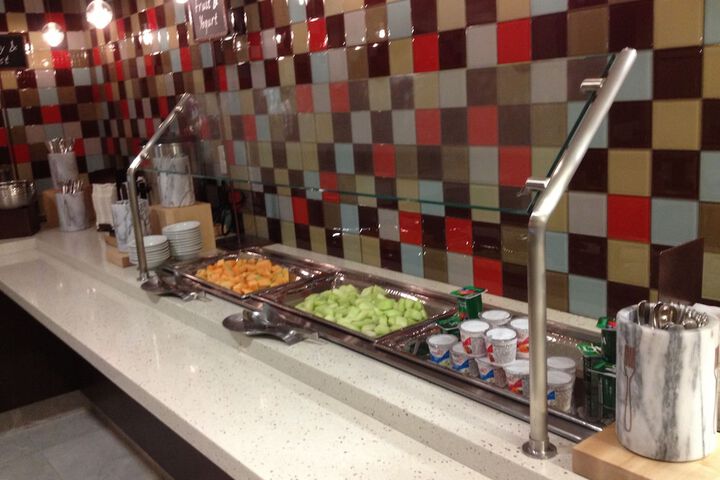 Embassy Suites Newark Airport