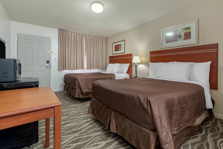 Room 8 of 24