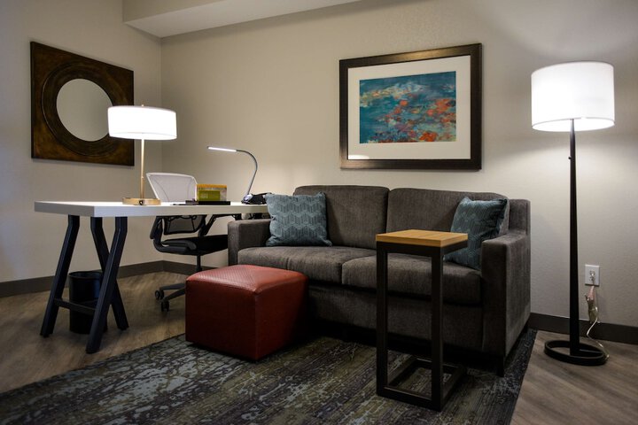 Room 19 of 41