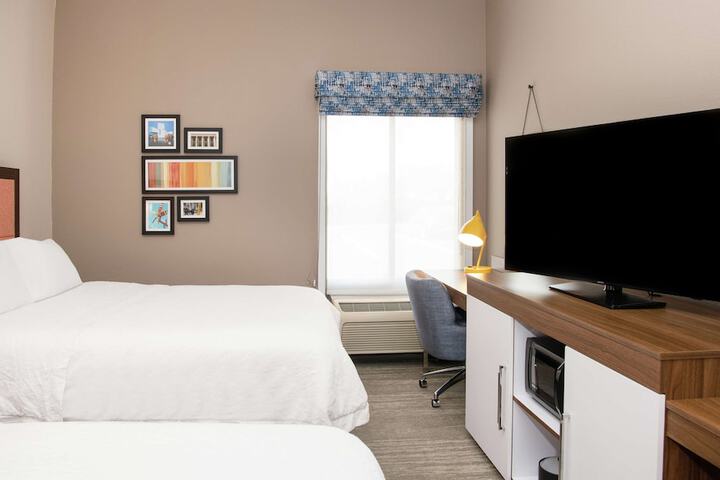 Room 21 of 52