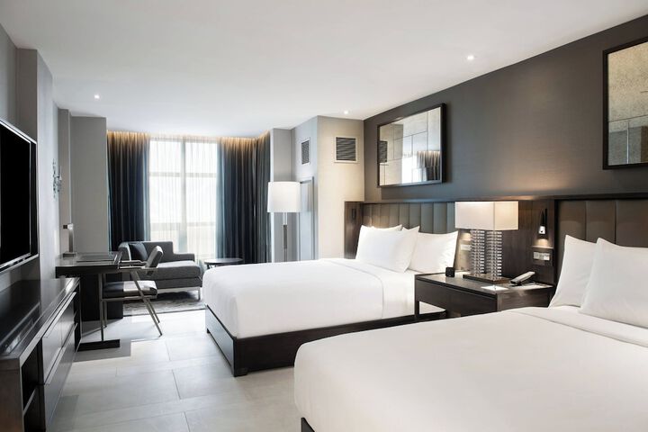 The Row Hotel at Assembly Row Autograph Collection
