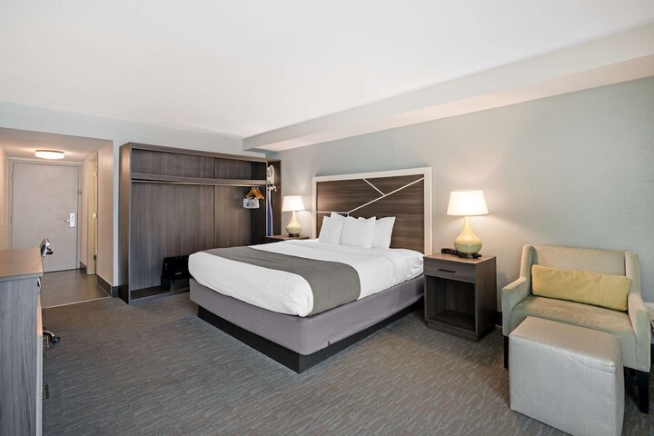 Best Western Plus Daytona Inn Seabreeze Oceanfront