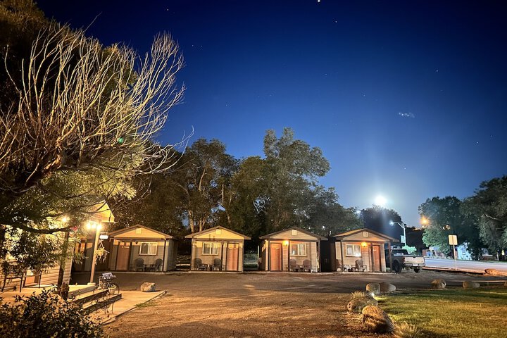 Moosehead Lodge & Cabins