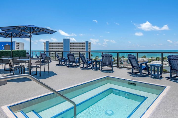 Cambria Hotel St. Petersburg-Madeira Beach Marina
