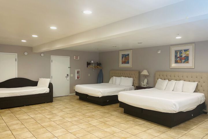 Room 31 of 62
