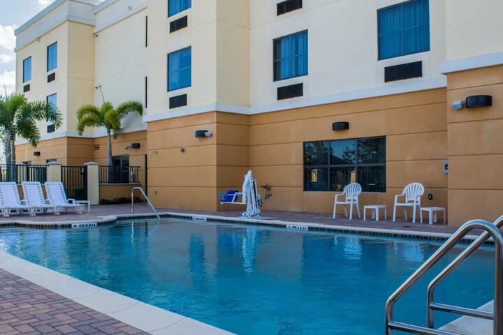 Pool 7 of 39