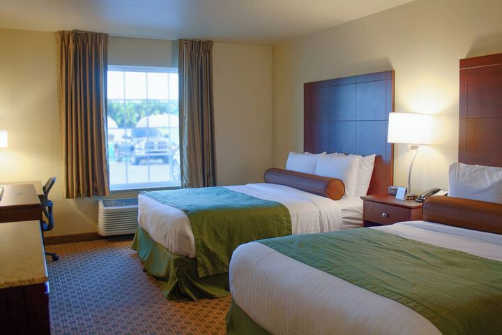 Cobblestone Inn & Suites - Winterset IA