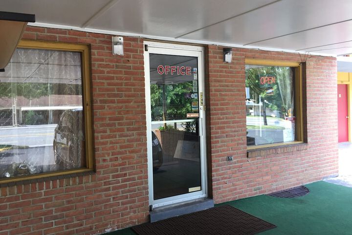Royal Inn Motel