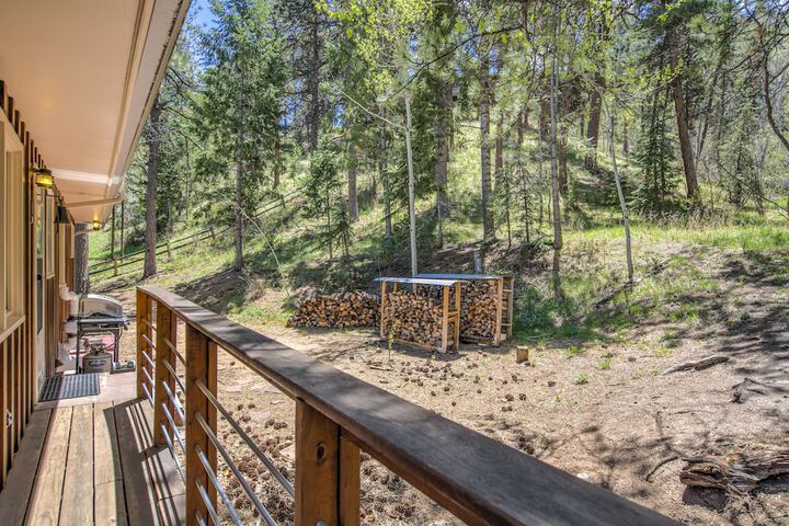 Adventure Cabin