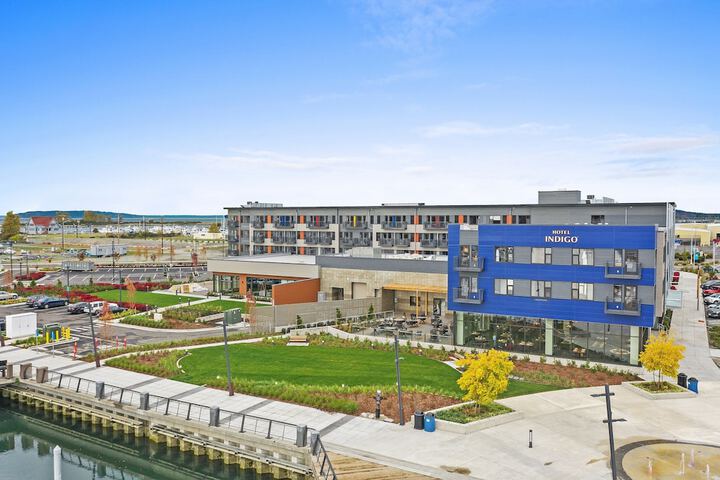 Hotel Indigo Everett - Waterfront Place by IHG