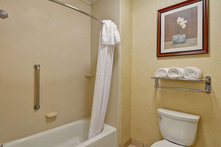 Room 19 of 41