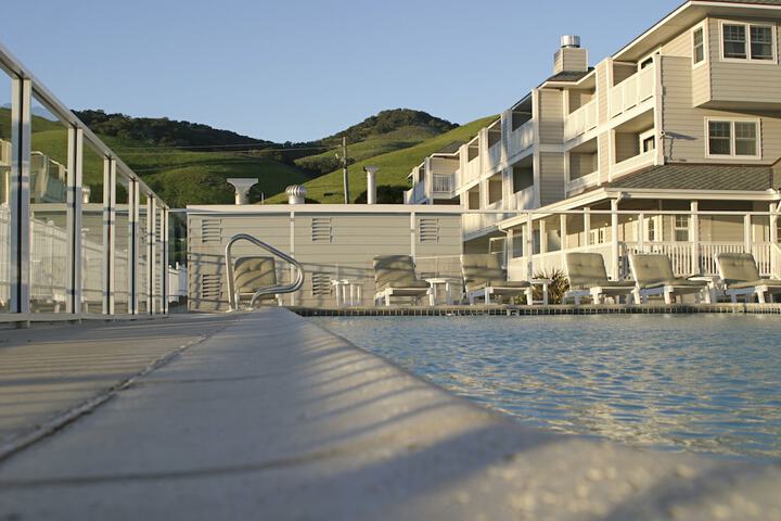 Pool 7 of 55