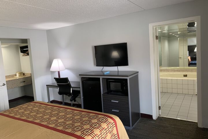 Room 35 of 56