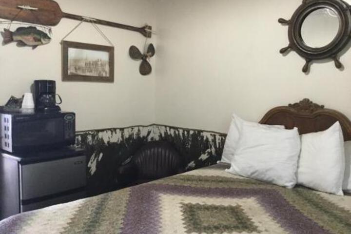 Room 10 of 10