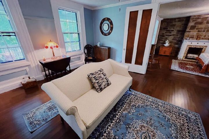 Room 43 of 85