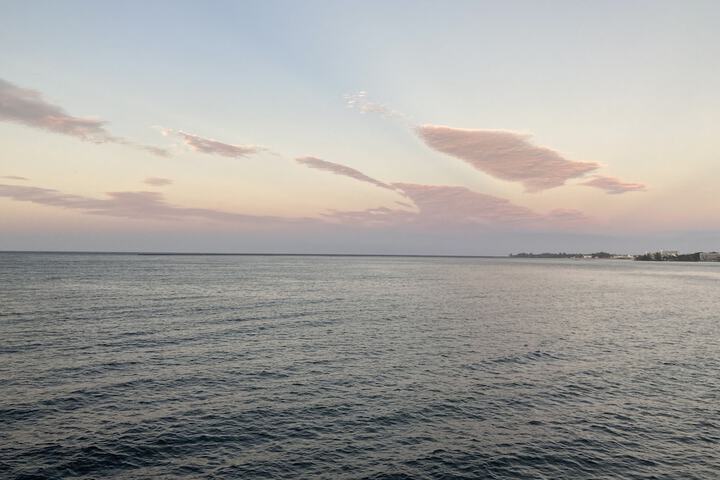 Hilo Bay Oceanfront B & B