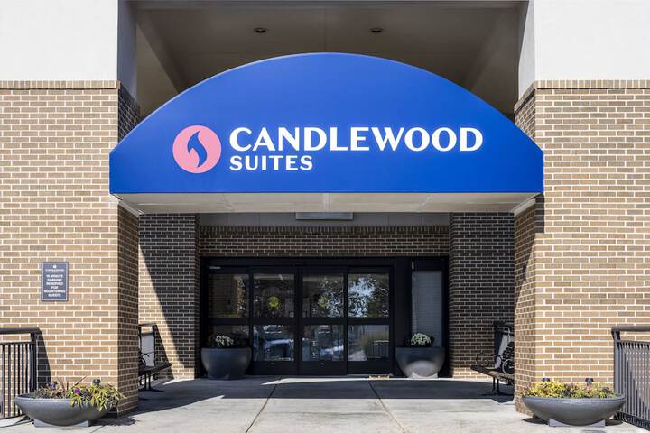 Candlewood Suites East Lansing by IHG