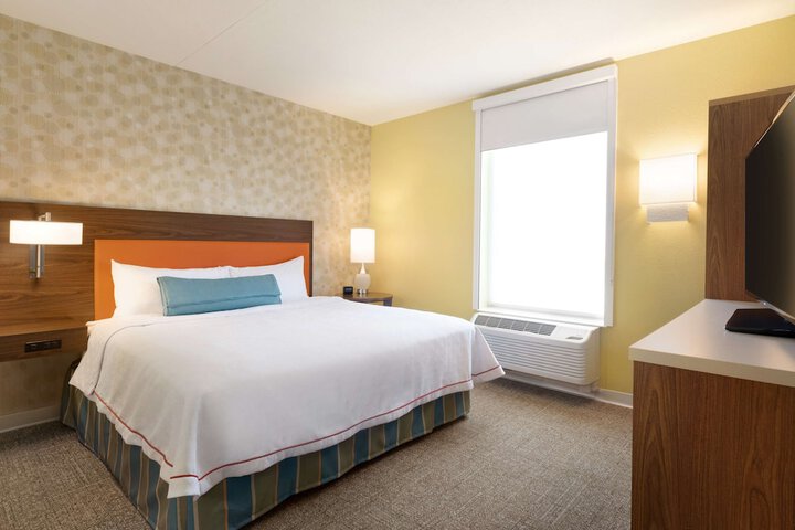 Room 14 of 30