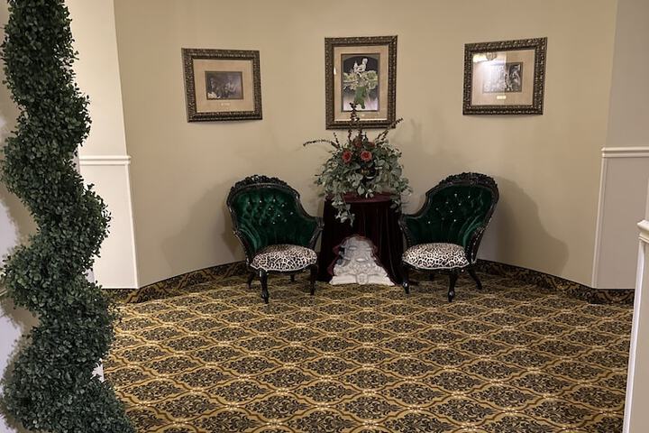 Ballroom/Hall 137 of 151