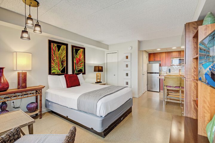 Room 140 of 334