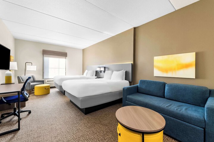 Room 22 of 45