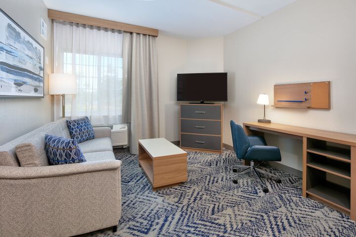 Room 18 of 51