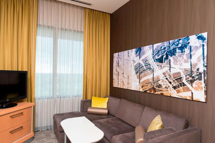 Room 34 of 57
