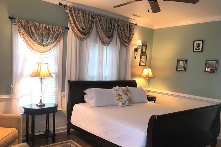 Room 28 of 116