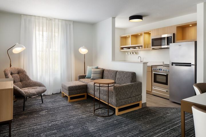 Room 17 of 22