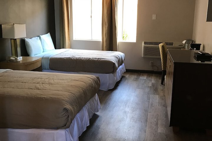 Room 27 of 50