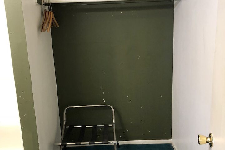Room 15 of 35