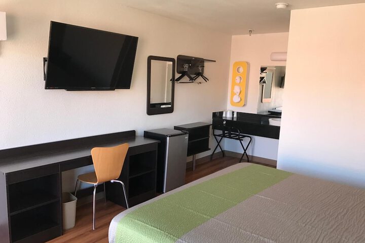 Room 40 of 55