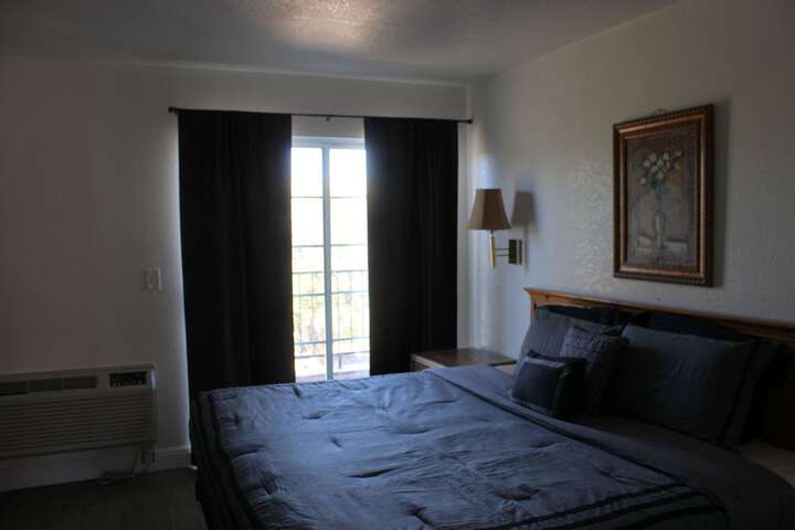 Room 12 of 44