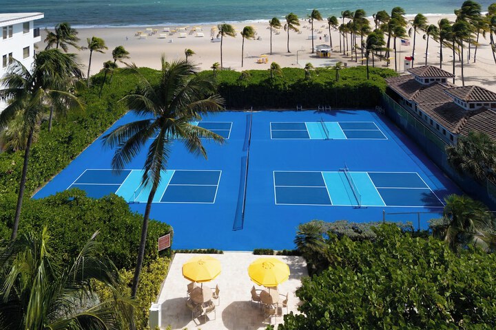 Lago Mar Beach Resort & Club