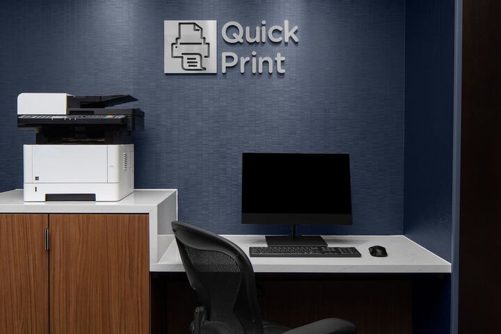 Business Center 36 of 37