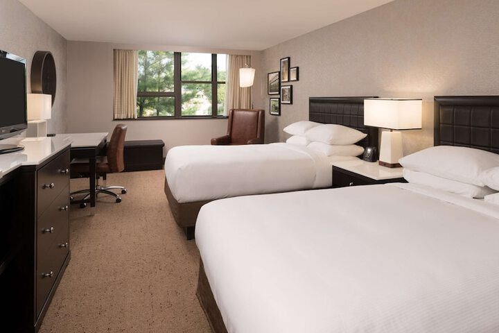 The Saratoga Hilton