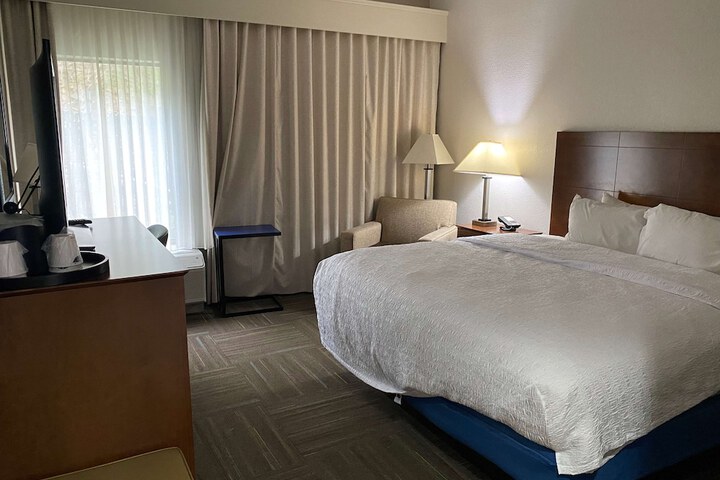 Room 8 of 20