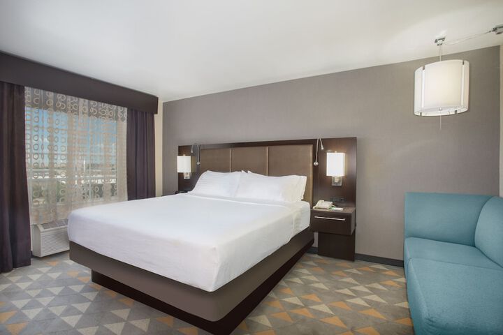 Room 20 of 44
