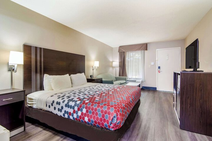 Room 15 of 31