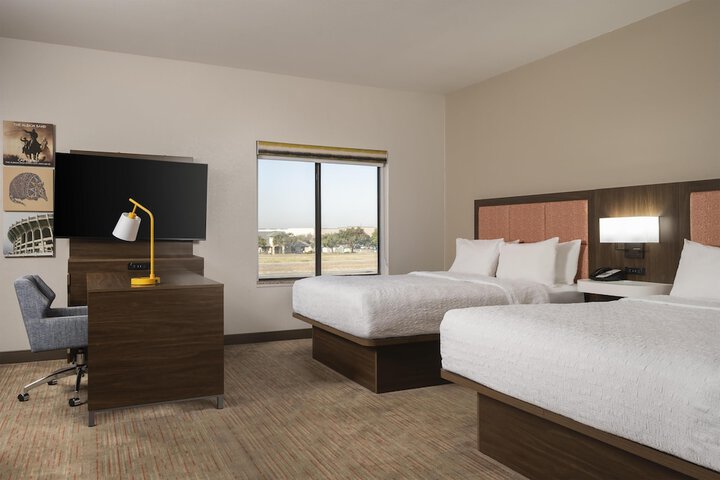 Hampton Inn & Suites Mansfield