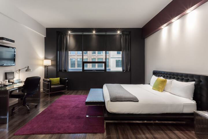Room 16 of 31