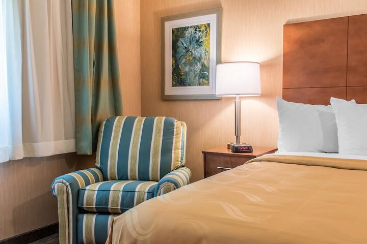 Room 20 of 54