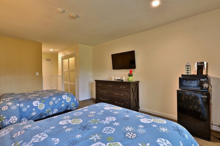 Room 154 of 213