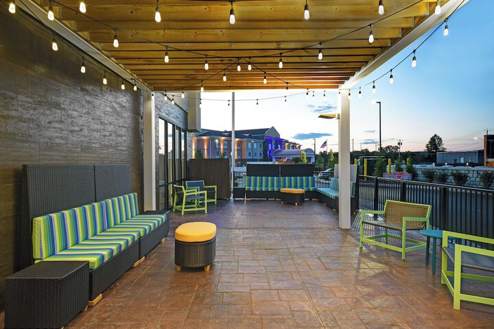 Terrace/Patio 37 of 42