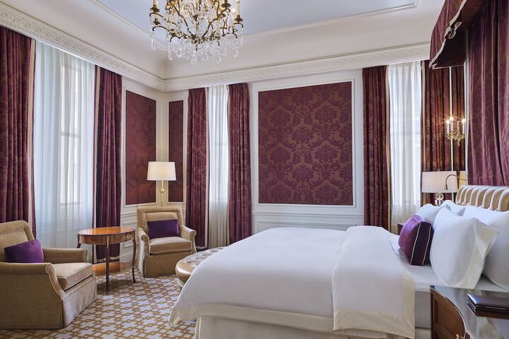 Room 16 of 31